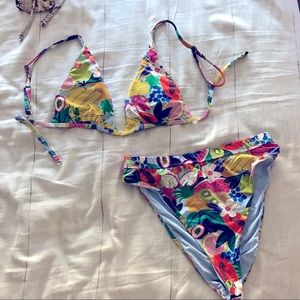 Dippin Daisys Superfruit bikini 🍒🍓🍇🍎🍉🍑🍊